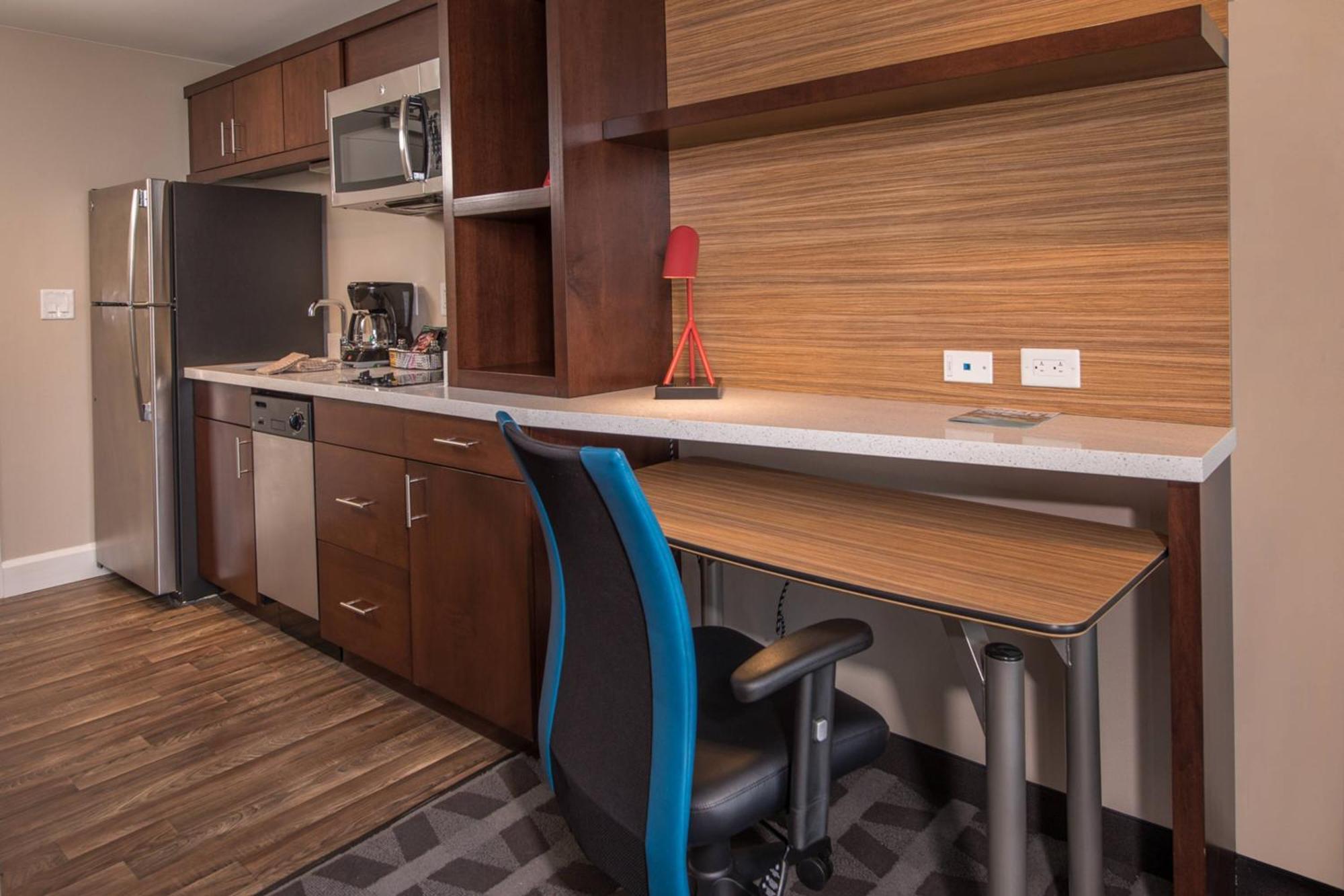Towneplace Suites By Marriott Altoona Ngoại thất bức ảnh