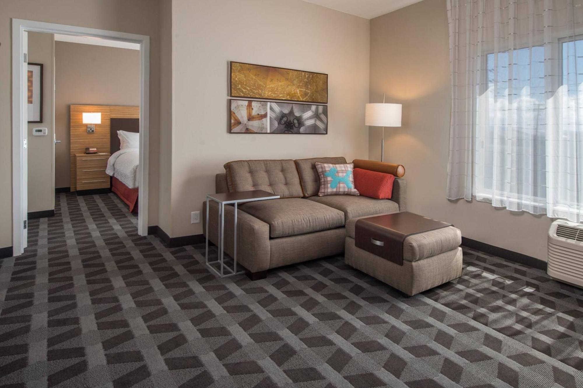 Towneplace Suites By Marriott Altoona Ngoại thất bức ảnh