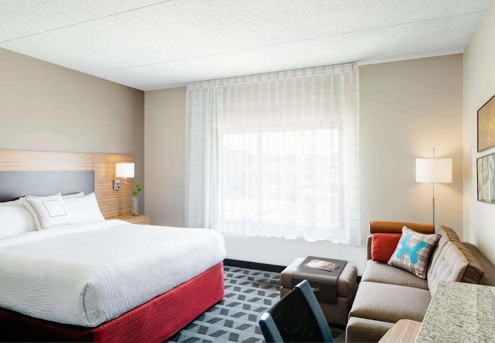 Towneplace Suites By Marriott Altoona Ngoại thất bức ảnh